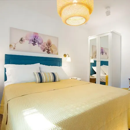 Modern Apartment Near Beach Split Apartment