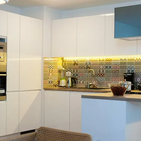 Modern Apartment Near Beach Split Apartment *