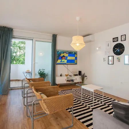 Modern Apartment Near Beach Split *