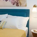 Modern Near شقة